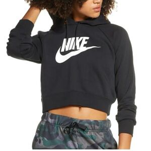 Nike Cropped Hoodie. Women’s Size Large